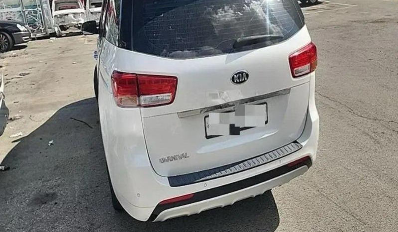 
								KIA CARNIVAL full									