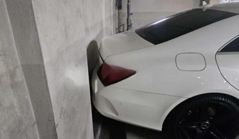 
								MERCEDES BENZ CLS 400 full									