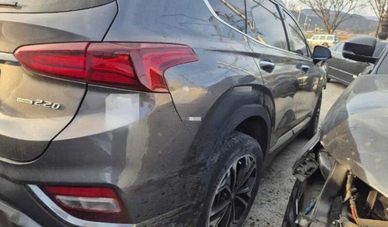 
								HYUNDAI SANTA FE full									