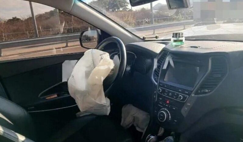 
								HYUNDAI SANTA FE full									