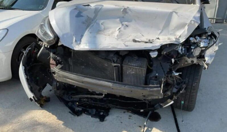 
								HYUNDAI SANTA FE full									