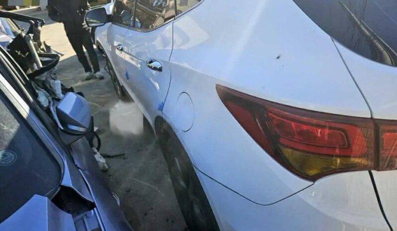 
								HYUNDAI SANTA FE full									