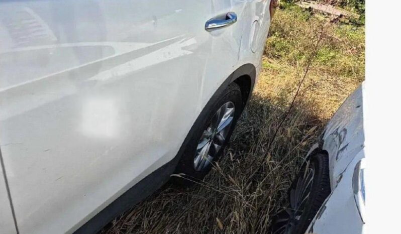 
								HYUNDAI SANTA FE full									