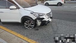 
										HYUNDAI SANTA FE full									