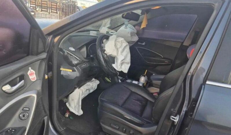 
								HYUNDAI SANTA FE full									