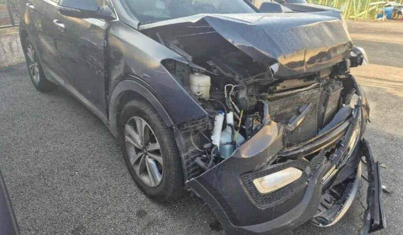 
								HYUNDAI SANTA FE full									