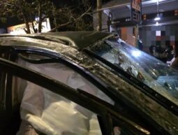 
										HYUNDAI SANTA FE full									