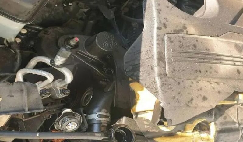 
								HYUNDAI SANTA FE full									