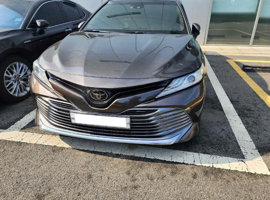 TOYOTA CAMRY