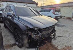 
										HYUNDAI SANTA FE full									