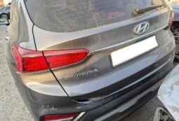 
										HYUNDAI SANTA FE full									