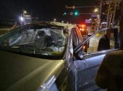 
										HYUNDAI SANTA FE full									