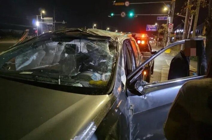 
								HYUNDAI SANTA FE full									