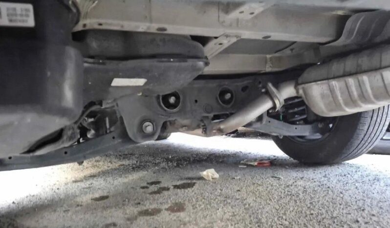 
								HYUNDAI SANTA FE full									