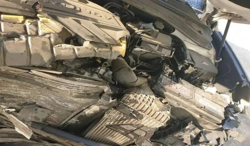 
								HYUNDAI SANTA FE full									