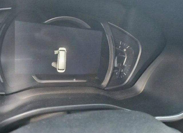 
								HYUNDAI SANTA FE full									