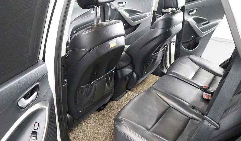 
								HYUNDAI SANTA FE full									