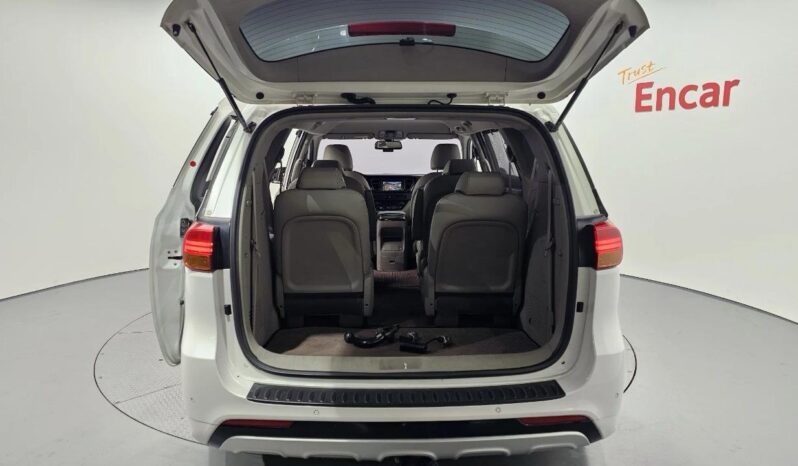 
								KIA CARNIVAL full									