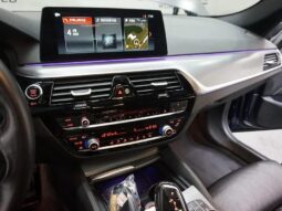 
										BMW 520d Xdrive full									