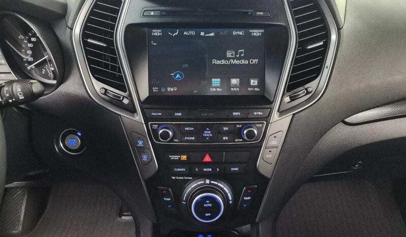 
								HYUNDAI SANTA FE full									