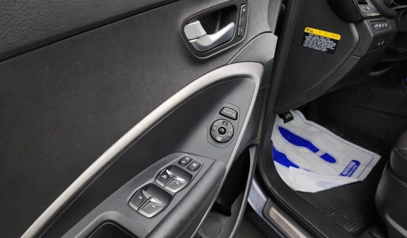 
								HYUNDAI SANTA FE full									