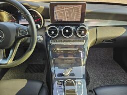 
										MERCEDES BENZ C 200 full									
