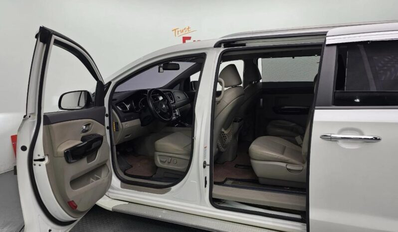 
								KIA CARNIVAL full									