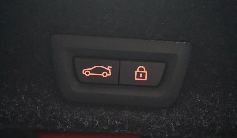 
								BMW 520d Xdrive full									