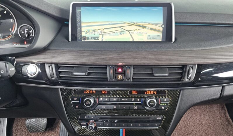 
								BMW X5 Xdrive30d full									