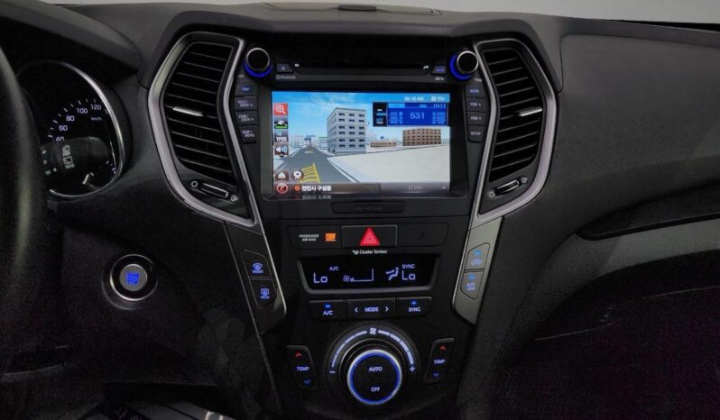 
								HYUNDAI SANTA FE full									