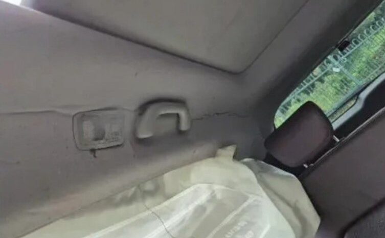 
								HYUNDAI SANTA FE full									