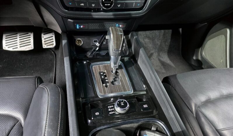 
								SSANG YONG REXTON full									