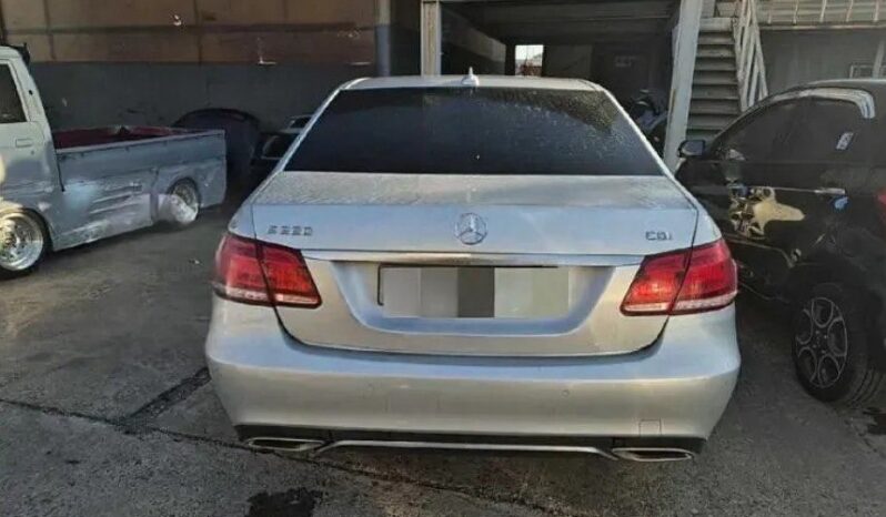 
								MERCEDES BENZ E220 CDi full									