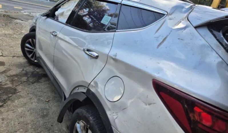 
								HYUNDAI SANTA FE full									