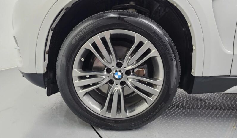 
								BMW X5 Xdrive30d full									