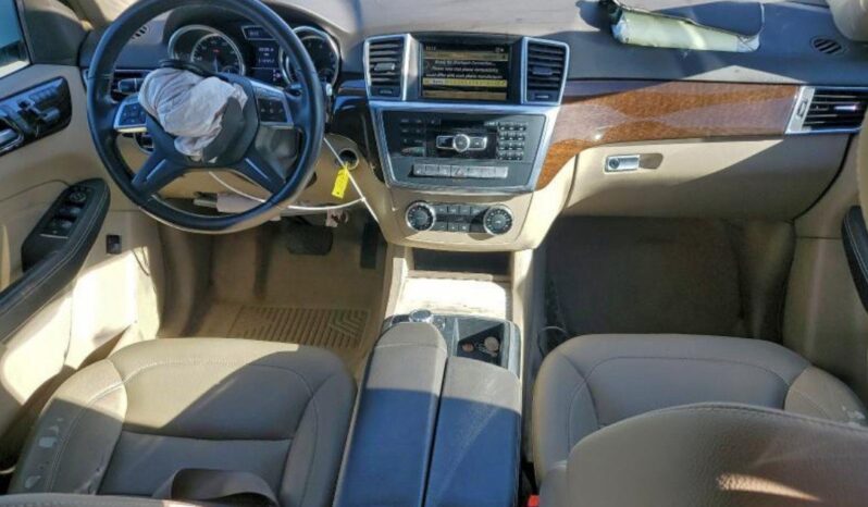 
								MERCEDES BENZ ML 350D BlueTEC full									