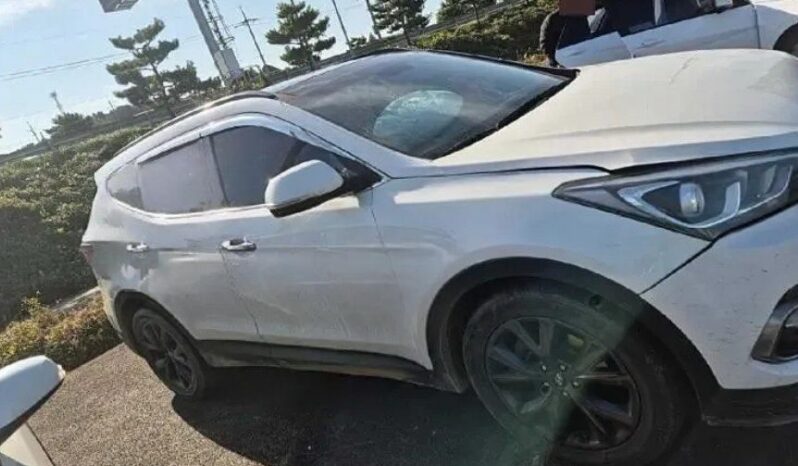 
								HYUNDAI SANTA FE full									