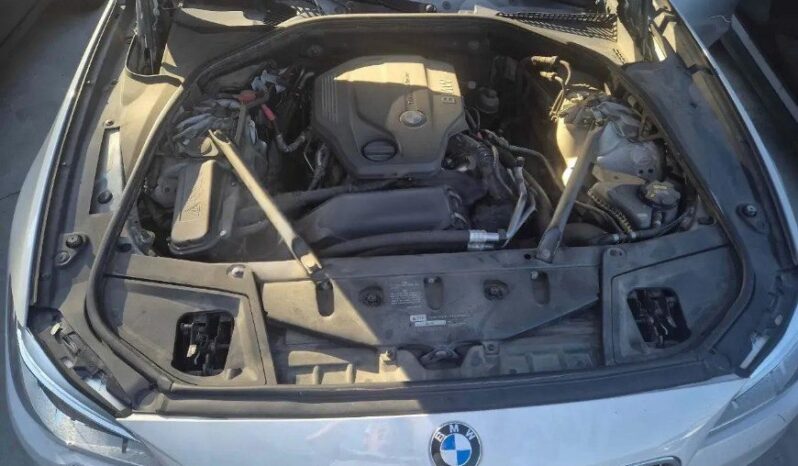 
								BMW 520d Xdrive full									