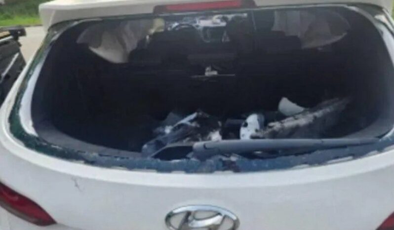 
								HYUNDAI SANTA FE full									