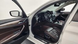 
										BMW 520d Xdrive full									