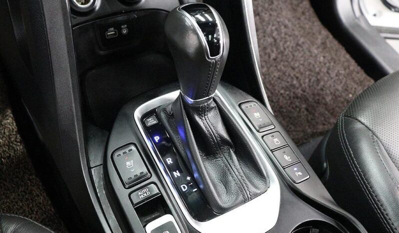 
								HYUNDAI SANTA FE full									