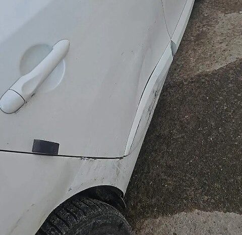 
								HYUNDAI SANTA FE full									