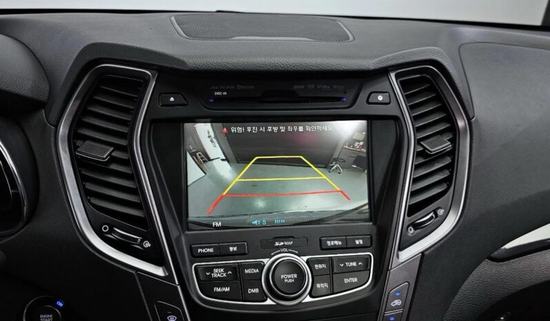 
								HYUNDAI SANTA FE full									