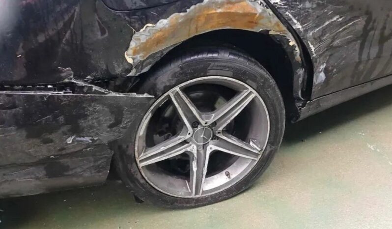 
								MERCEDES BENZ C 200d full									