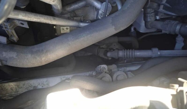 
								BMW 520d Xdrive full									