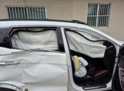 
										HYUNDAI SANTA FE full									