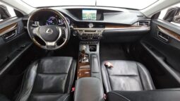 
										LEXUS ES300h full									