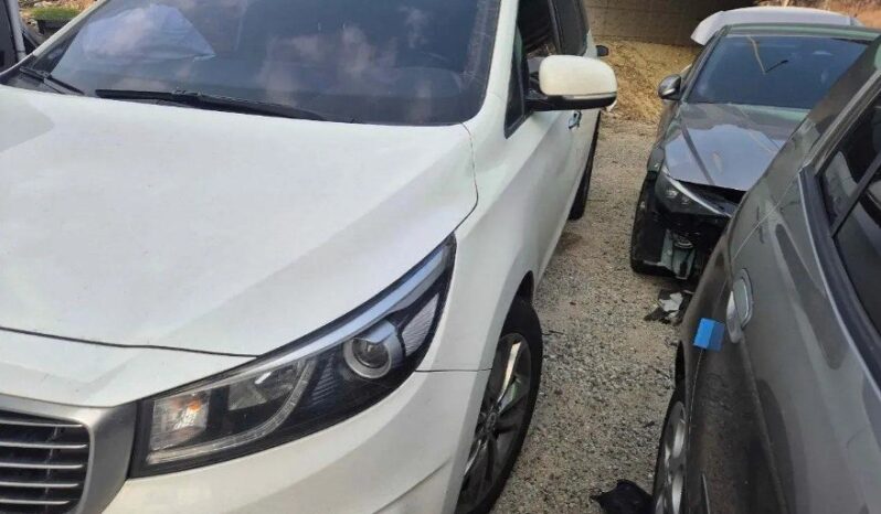 
								HYUNDAI SANTA FE full									