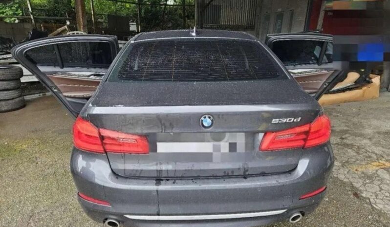 
								BMW 530d full									