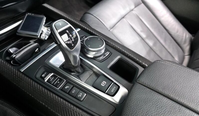 
								BMW X5 Xdrive30d M Sport full									